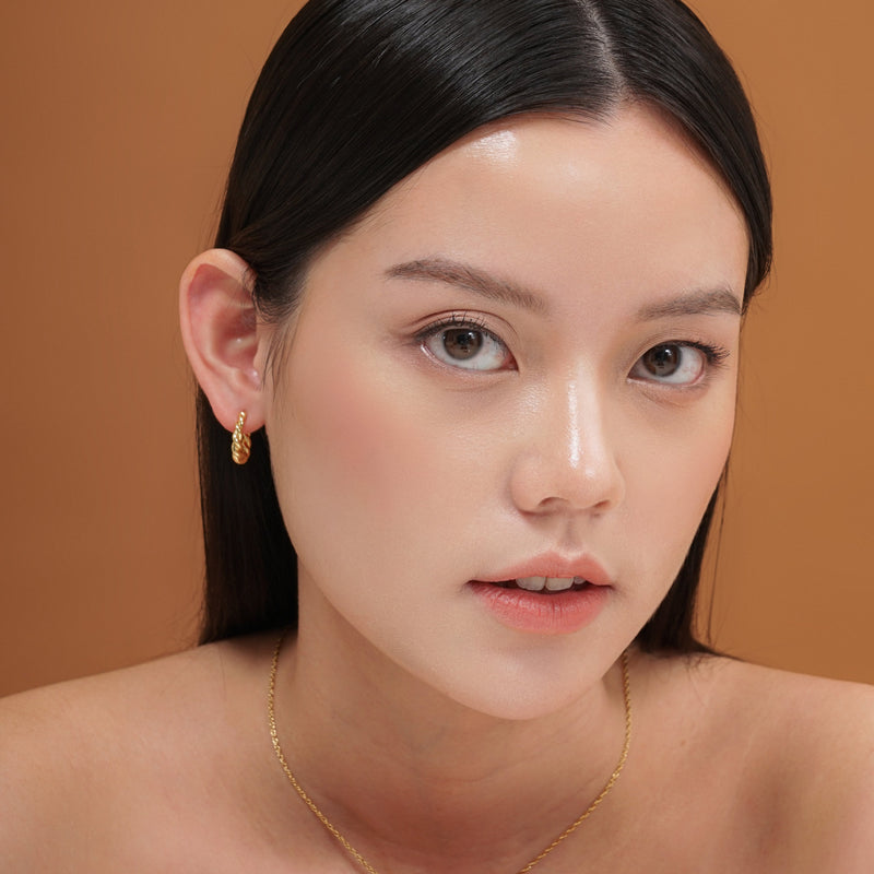 Luca Twisted Hoops.