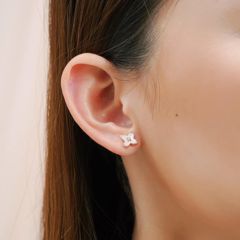 Mira Iridesca Studs
