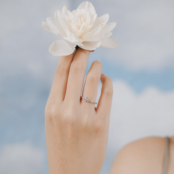 Daria Cubic Ring.