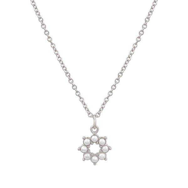 Senna Pearl Necklace.